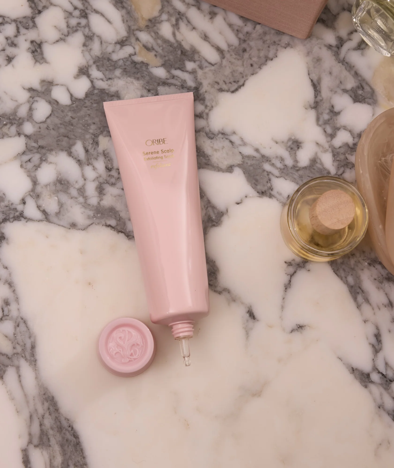 Oribe Serene Scalp Exfoliating Scrub